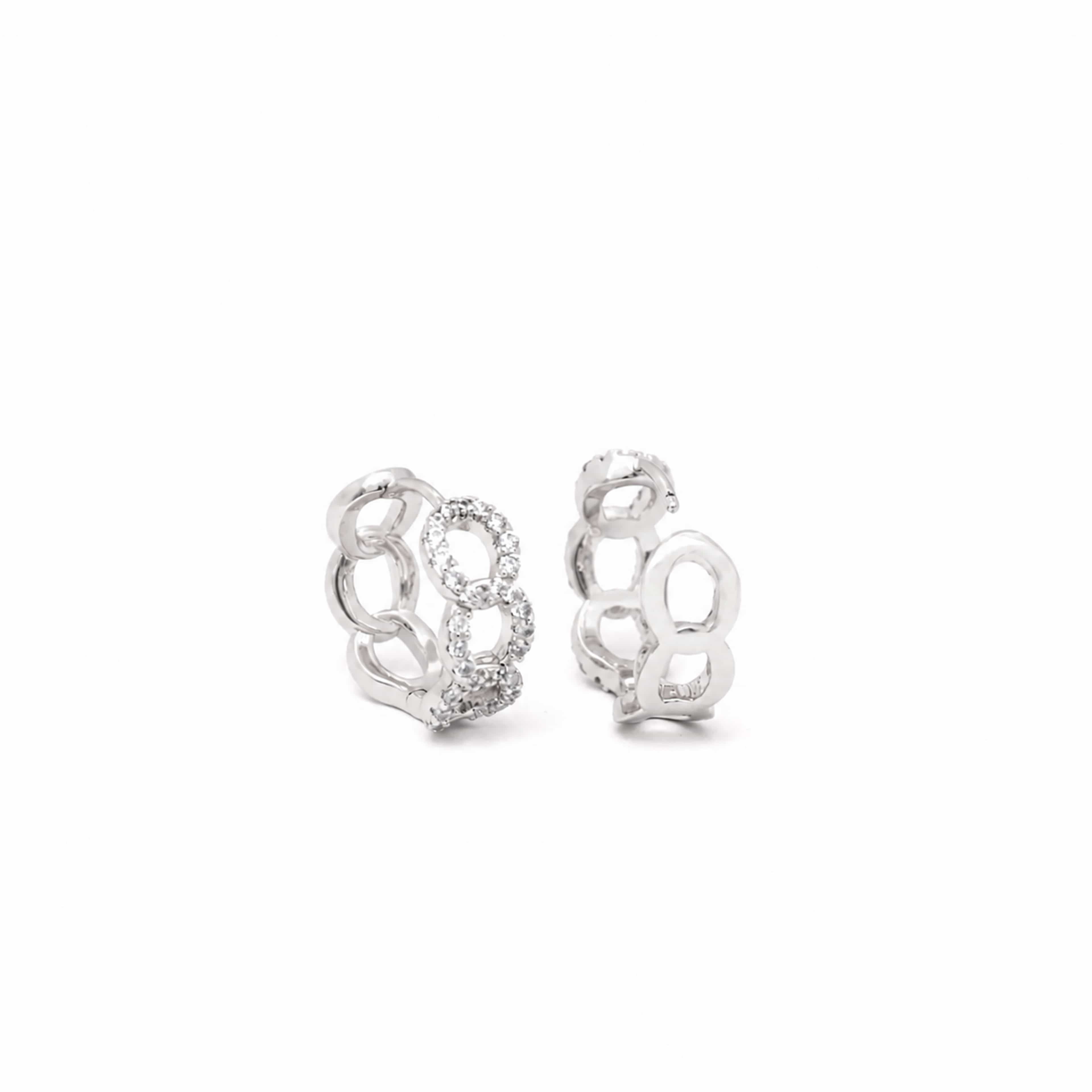 Premium HEZ Earrings by Chic