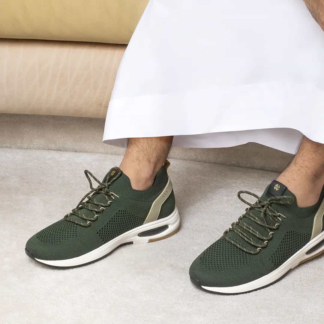 Chic Smart Casual Sneakers In Knitted Upper