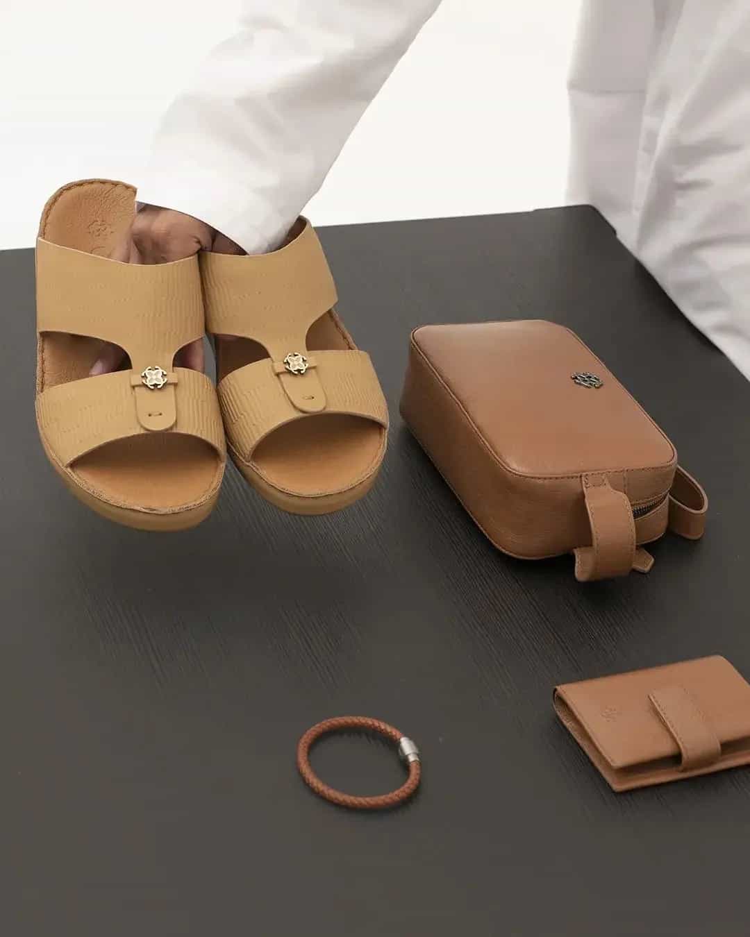 Men Utility Handbag