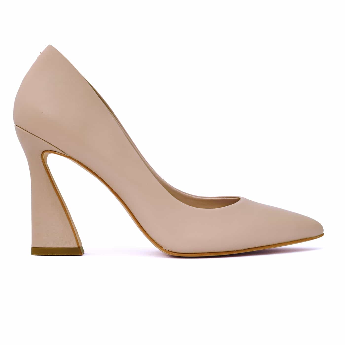 Modern Stylish Ladies Footwear Sculpted Heel